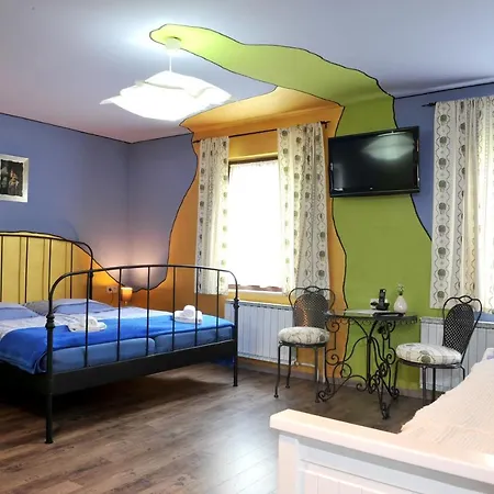 Hotel Gostilna In Prenocisca Brancurnik 3*